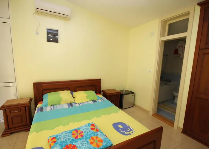 Apartments Nensy