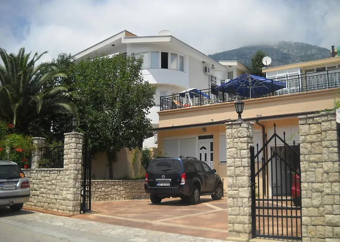 Apartments Nensy